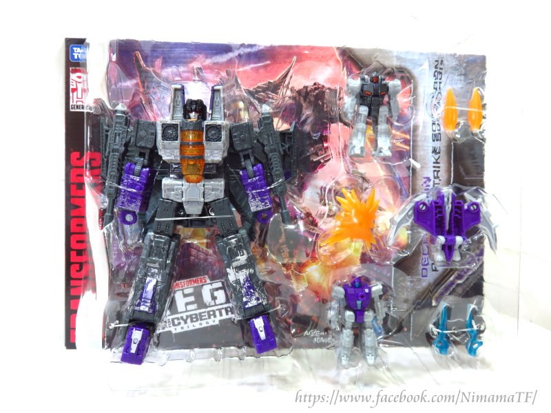 In Hand Photos Of Siege Skywarp Phantomstrike Squadron 04 (4 of 43)